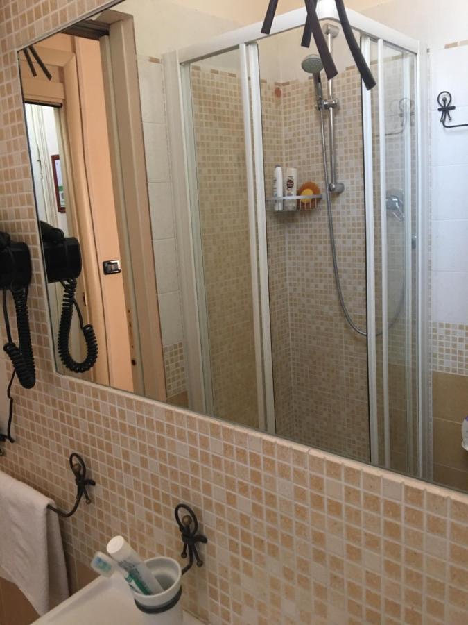 B&B Le Campane แฟร์รารา ภายนอก รูปภาพ