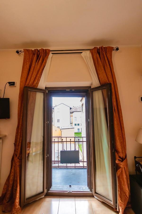 B&B Le Campane แฟร์รารา ภายนอก รูปภาพ