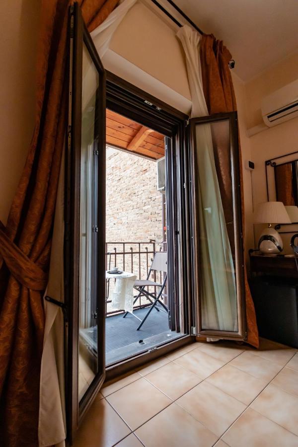 B&B Le Campane แฟร์รารา ภายนอก รูปภาพ