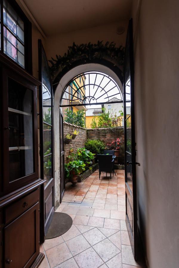 B&B Le Campane แฟร์รารา ภายนอก รูปภาพ